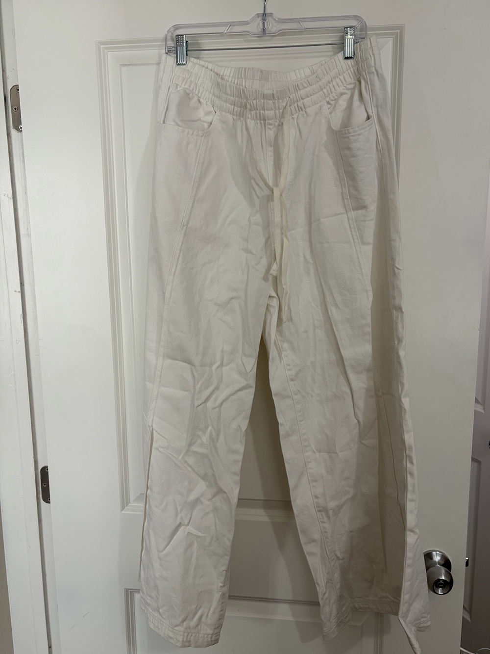 White wide legged pants